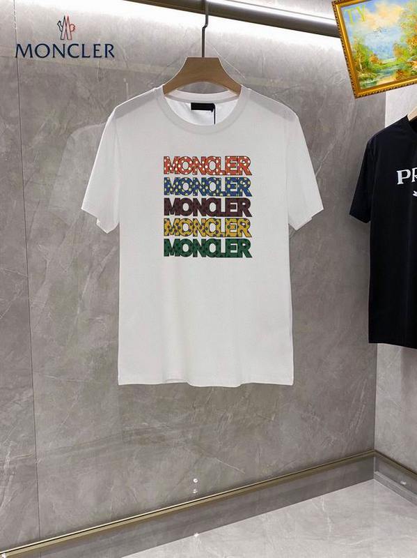 Moncler T-shirts 320